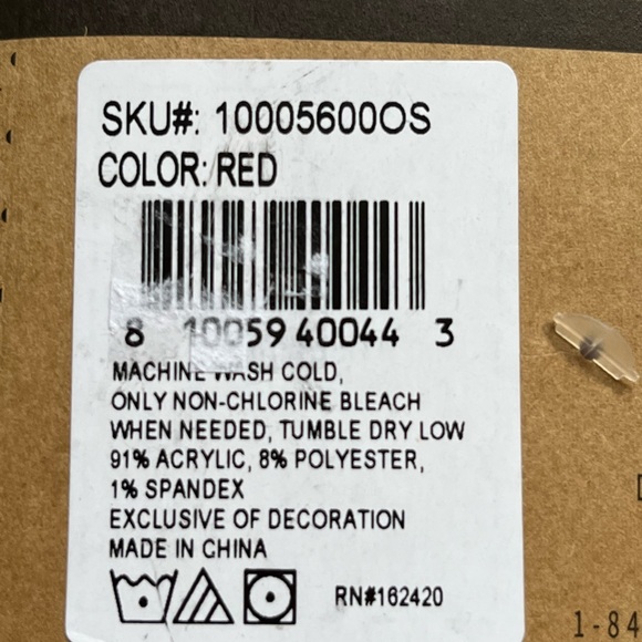 HUUGAA Adult Fuzzy Soft Winter Socks Reindeer Red White Fits Shoe Sz 6-10.5 New - Picture 3 of 3